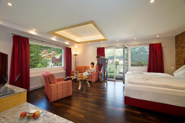 Deluxe Double or Twin room Wetterhorn with sofa bed Belvedere Swiss Quality Hotel Grindelwald